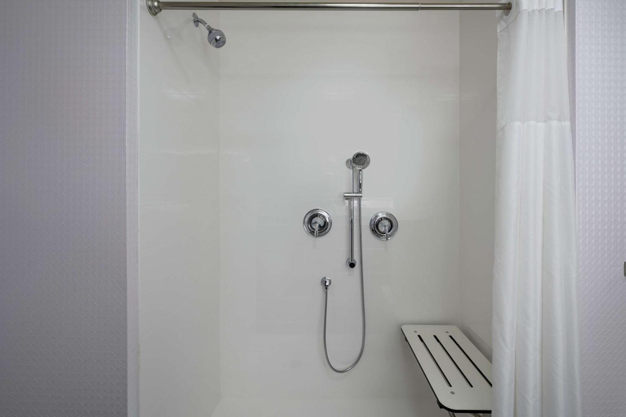 Hampton Inn Weston, Wv Zewnętrze zdjęcie